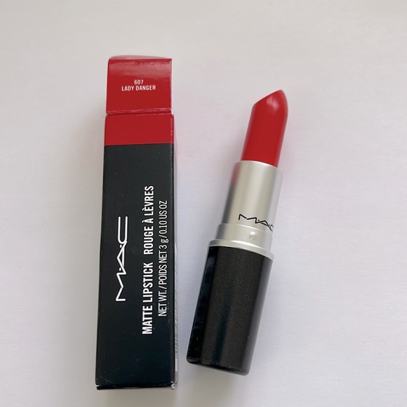 MAC Lipstick Lady Danger New - Picture 2 of 8